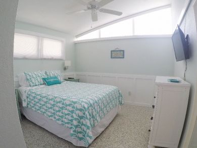 One Bedroom Vacation Rental located Close Beach Holmes Beach
